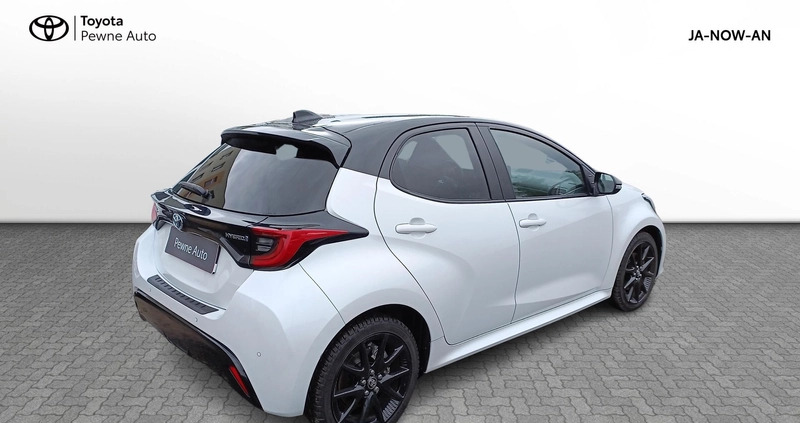 Toyota Yaris cena 96900 przebieg: 6900, rok produkcji 2022 z Sędziszów małe 172